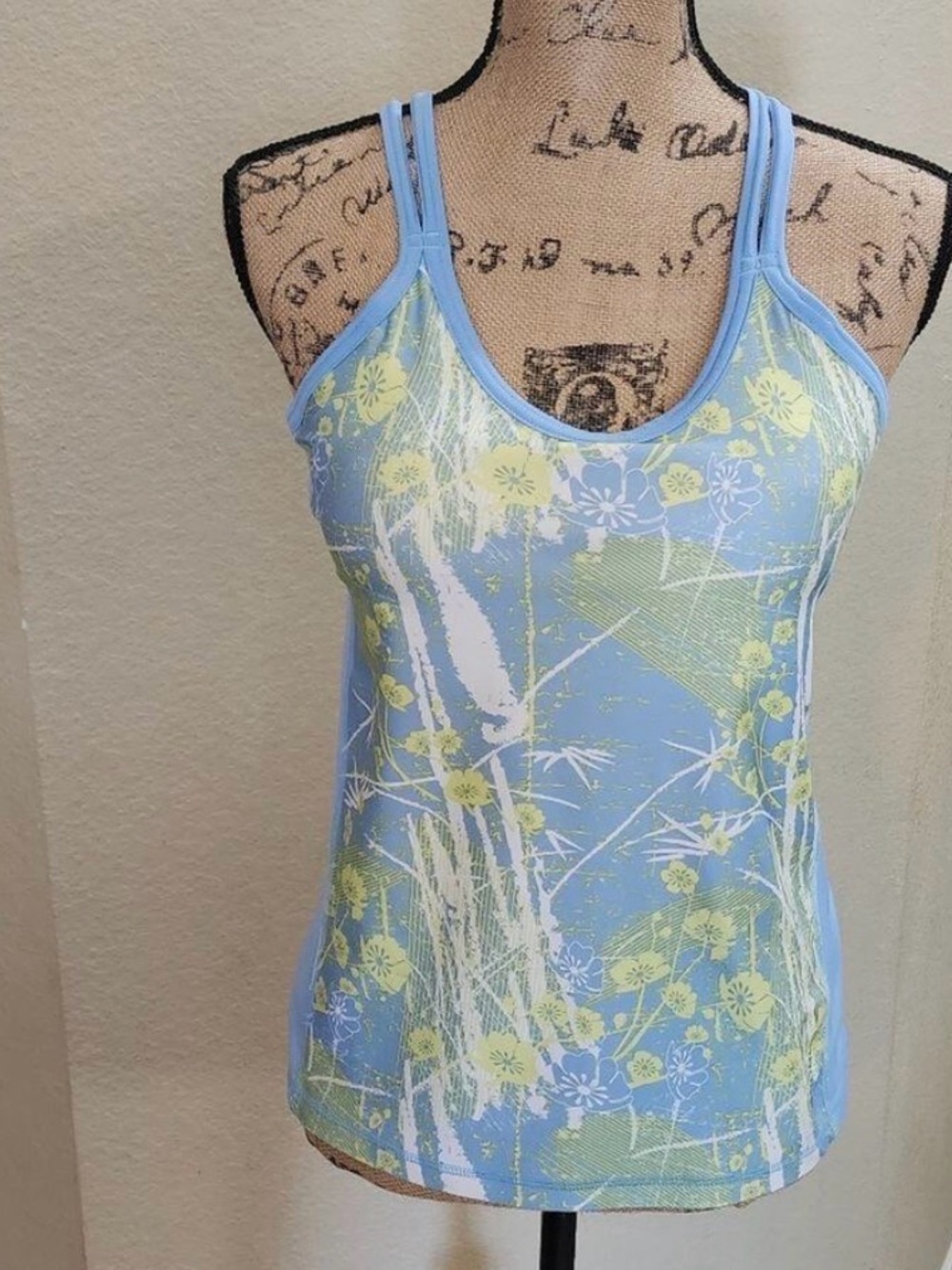 Brooks Baby Blue Floral Double-Strap Athletic Tank